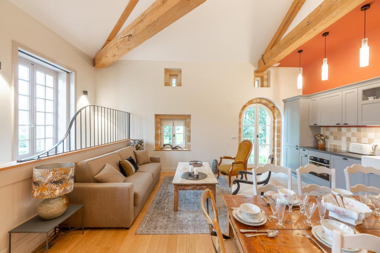 Chateau De Champ-renard