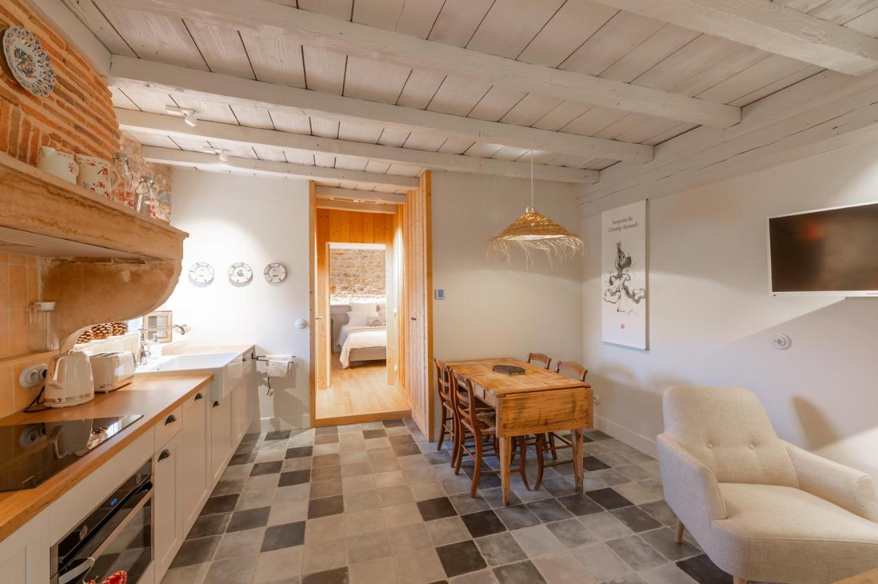 Chateau De Champ-renard Holiday home Blace